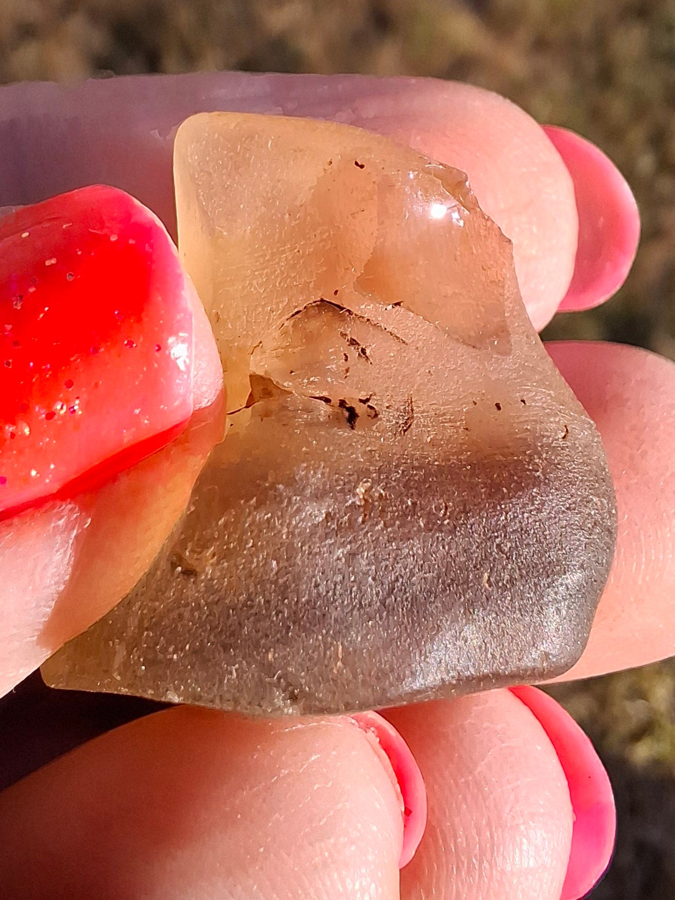 Libyan Desert Glass (darker) Piece, 7.00g, Tektite (Ref: L1373)