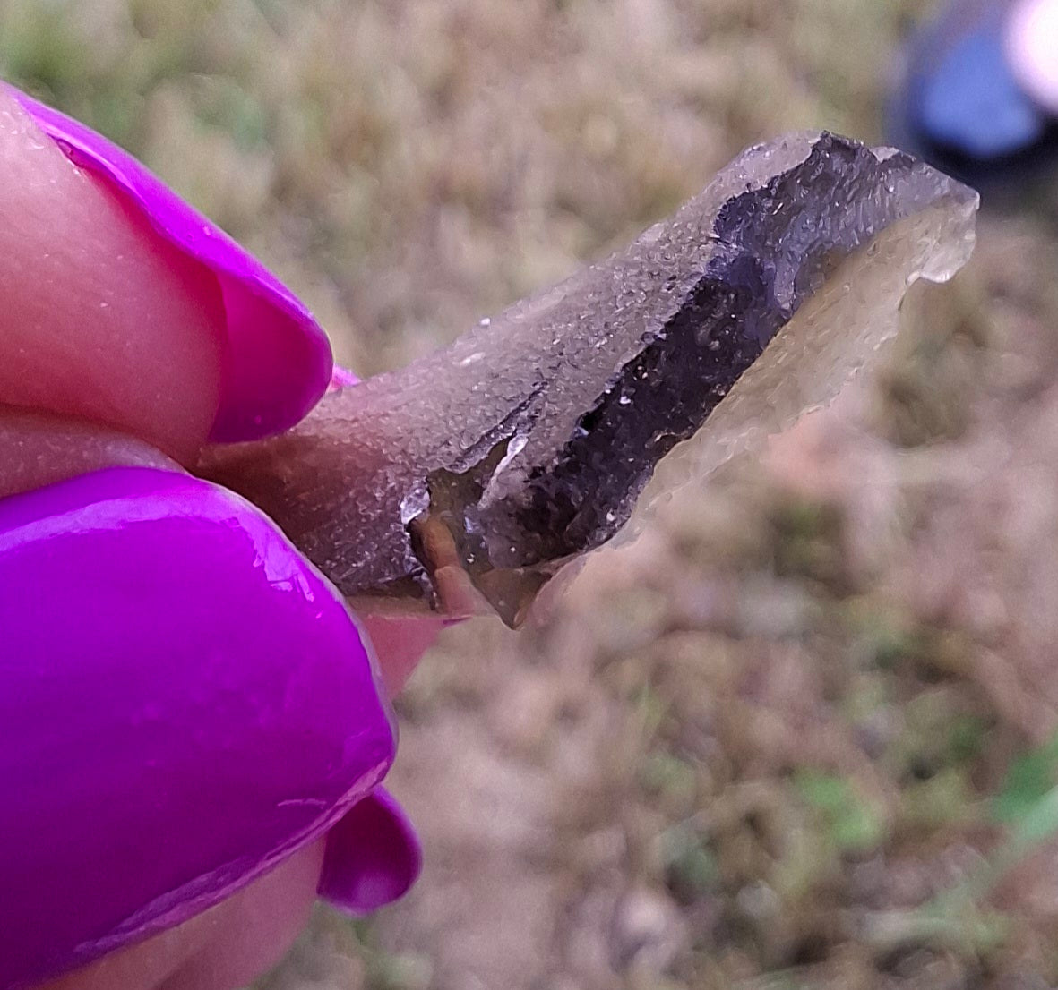 Moldavite Piece, 1.08g, Tektite (Ref: 1429)