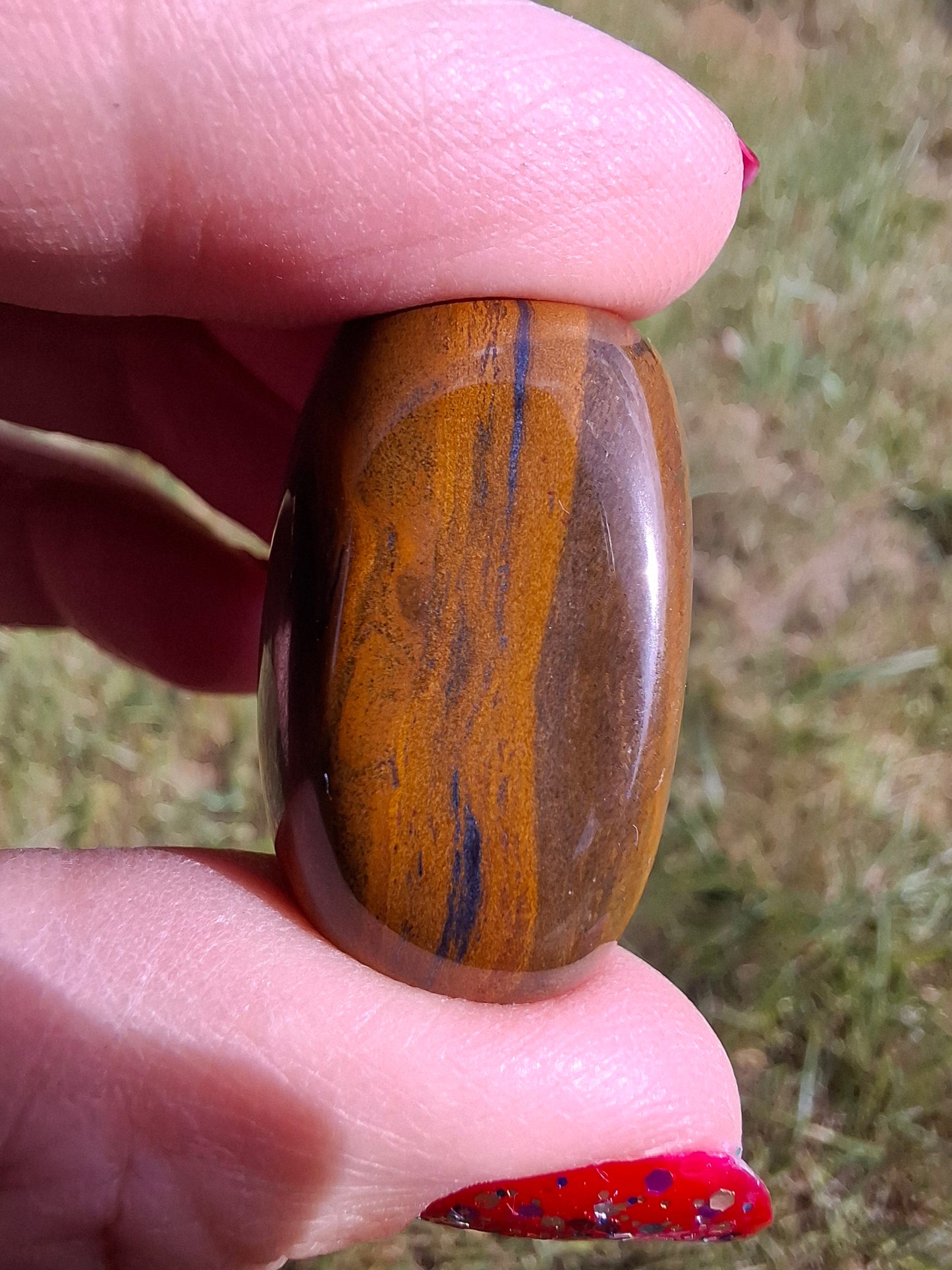 Tigers Eye, Tumble Stone, Crystal (Ref: T131)