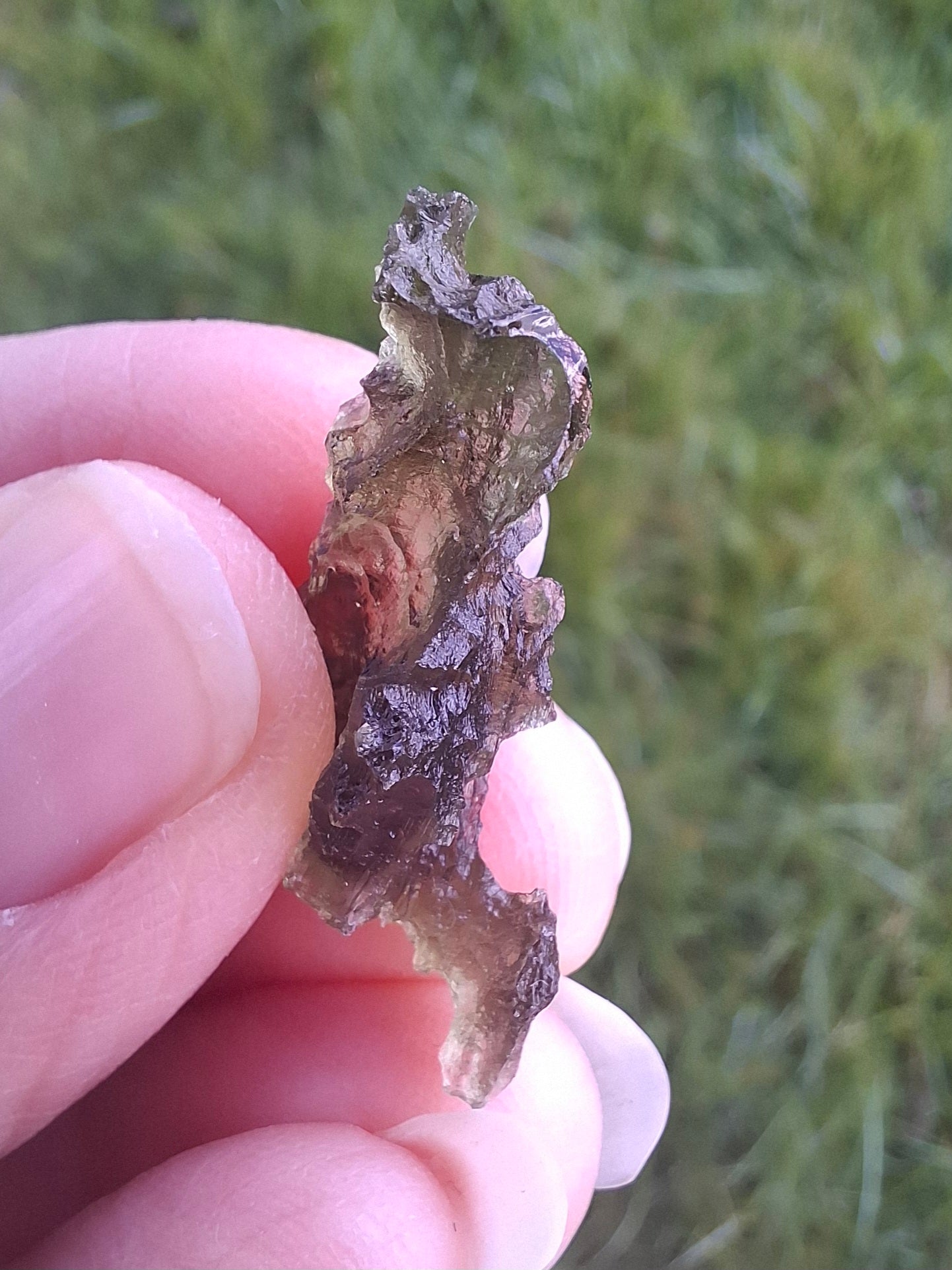 Moldavite Piece, JEZKOVNA BESEDNICE, 1.61g, Tektite (Ref: 1274)
