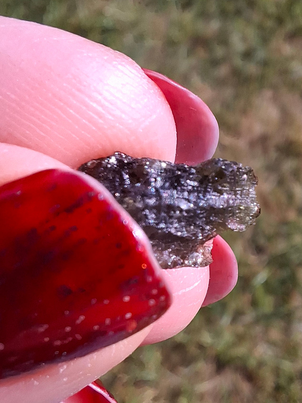 Moldavite Piece, 0.59g, Tektite (Ref: 1465)
