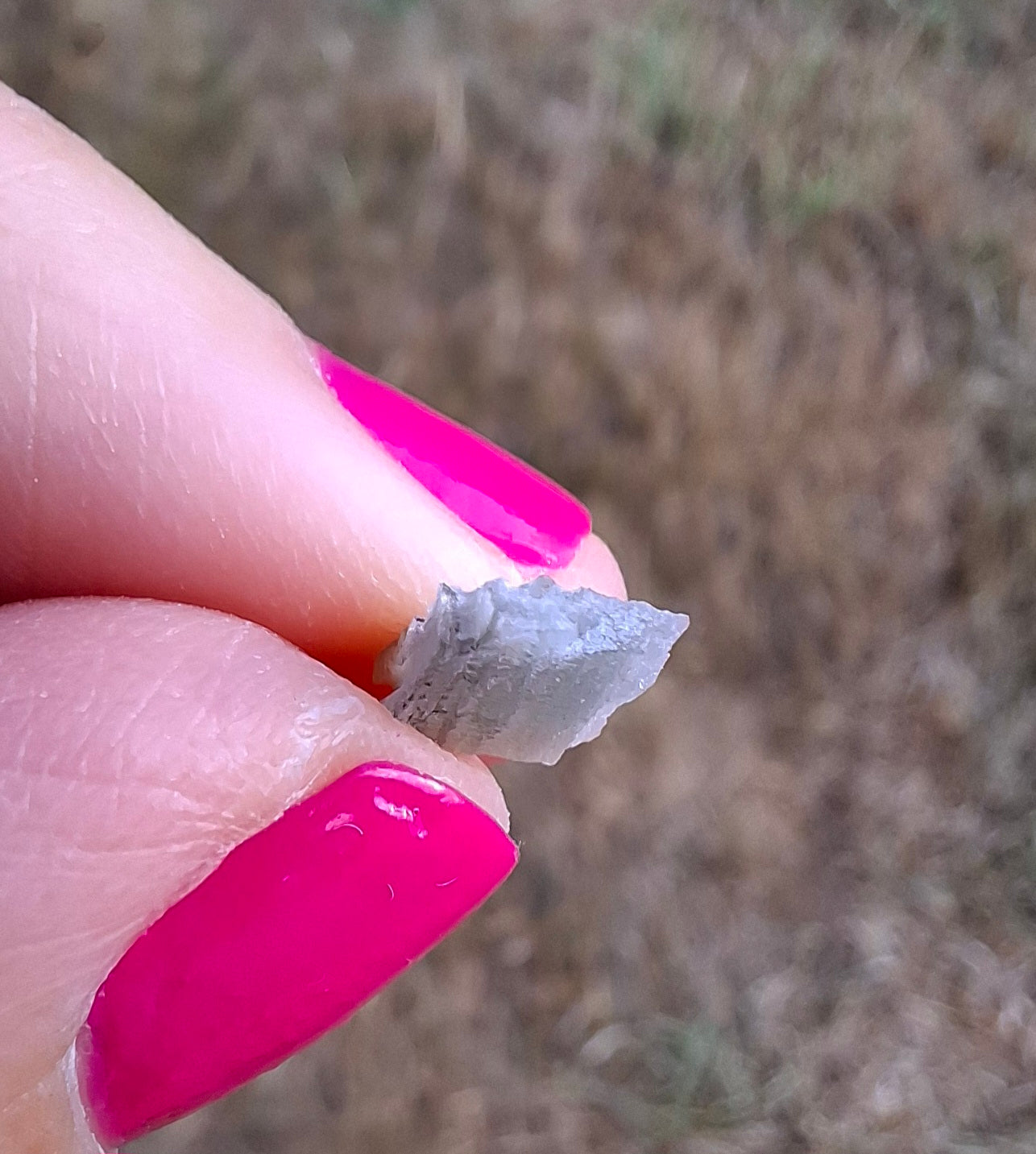 Moldavite tiny piece, SNOWFLAKE, FROSTED, BRUSNA, 0.18g, Tektite (Ref: 1496)