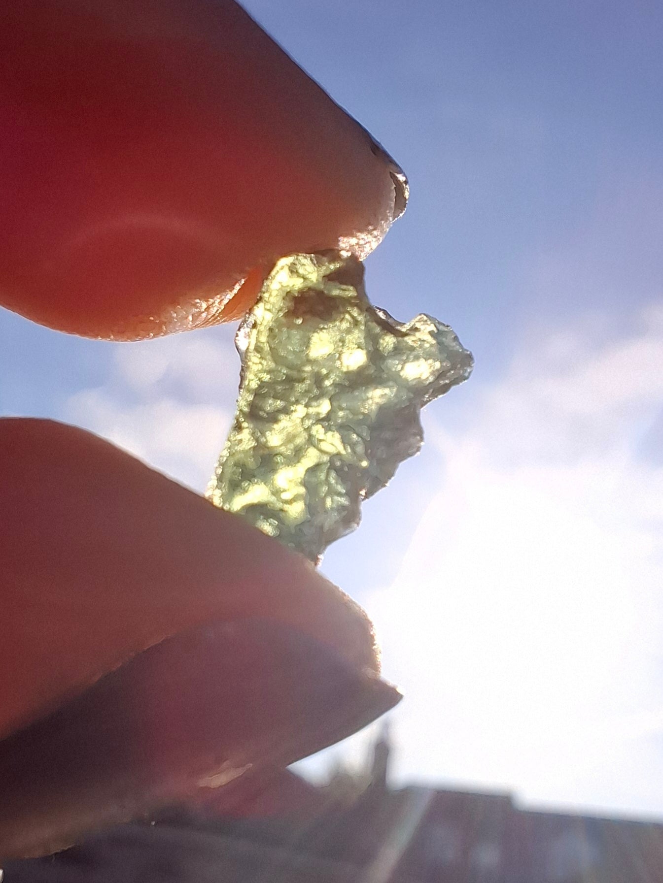 Moldavite Piece, 0.60g, Tektite (Ref: 1385)