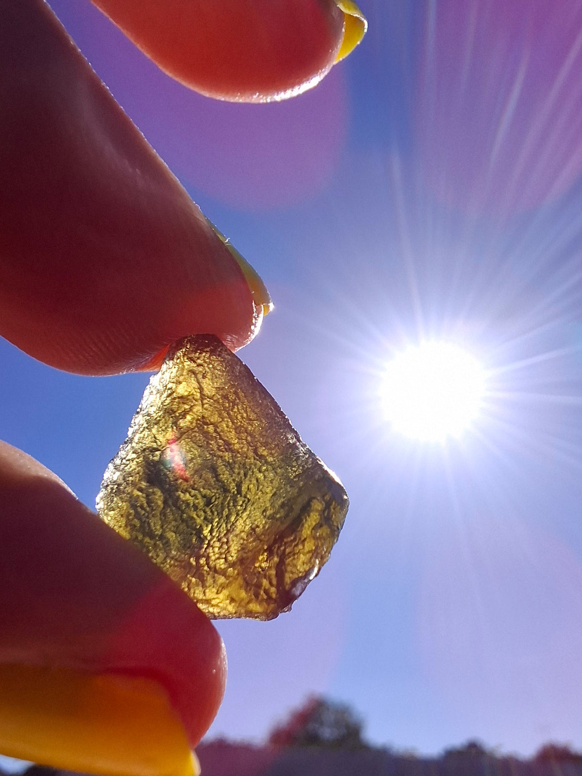 Moldavite Piece, 2.22g, Tektite (Ref: 1514)