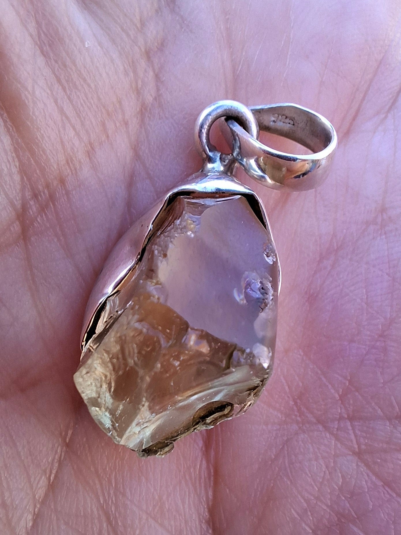 Libyan Desert Glass Pendant, 925 Silver, Tektite (Ref: LP112)