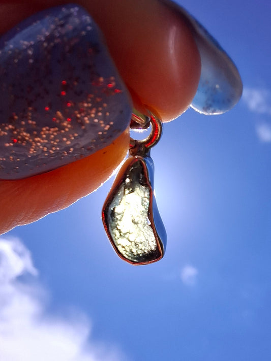 Moldavite Pendant, 925 Silver, Tektite (Ref: P67)