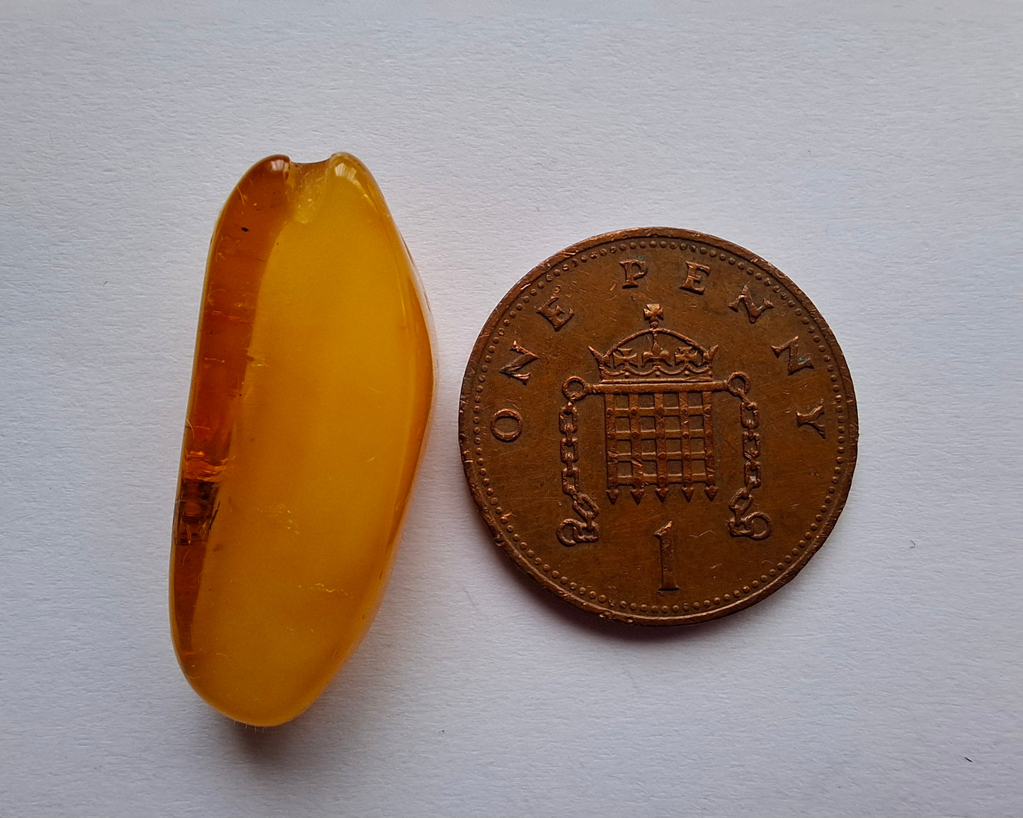 Baltic Amber, 1.74g, Fossil (Ref: A228)
