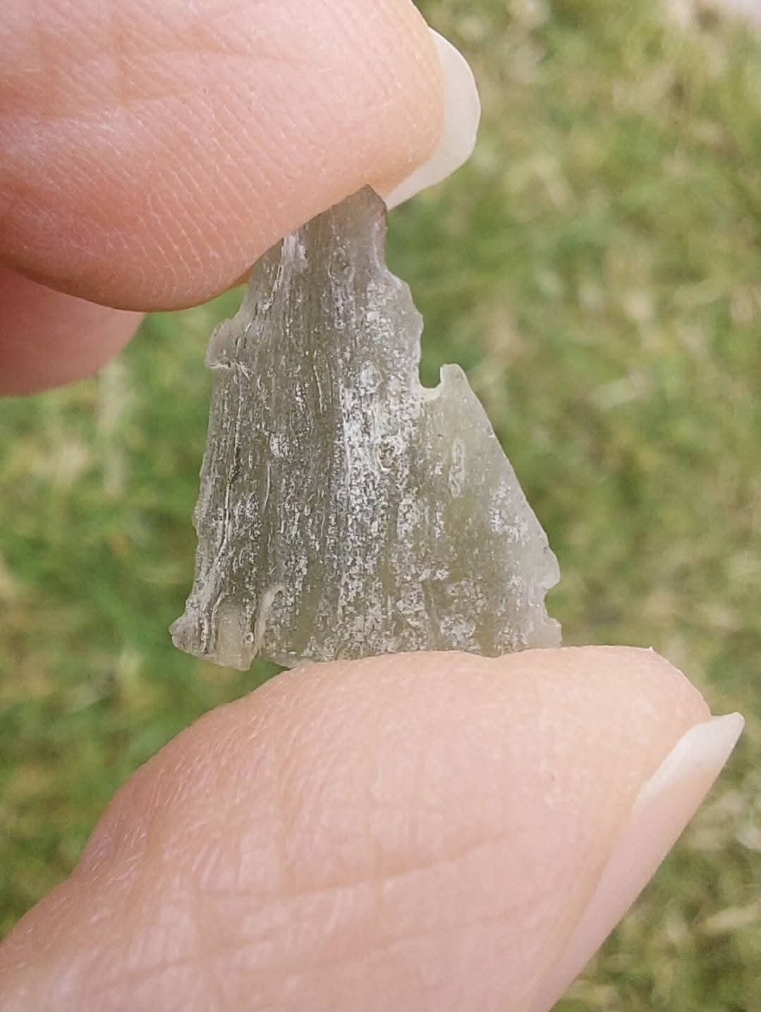 Moldavite Piece, 0.59g, Tektite (Ref: E155)