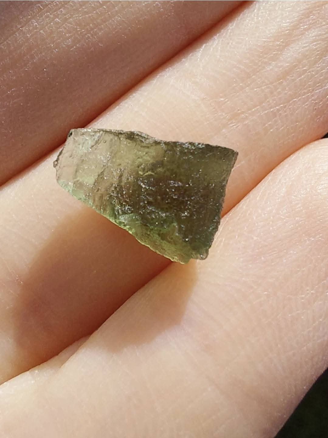 Moldavite Piece, 0.59g, Tektite (Ref: 892)
