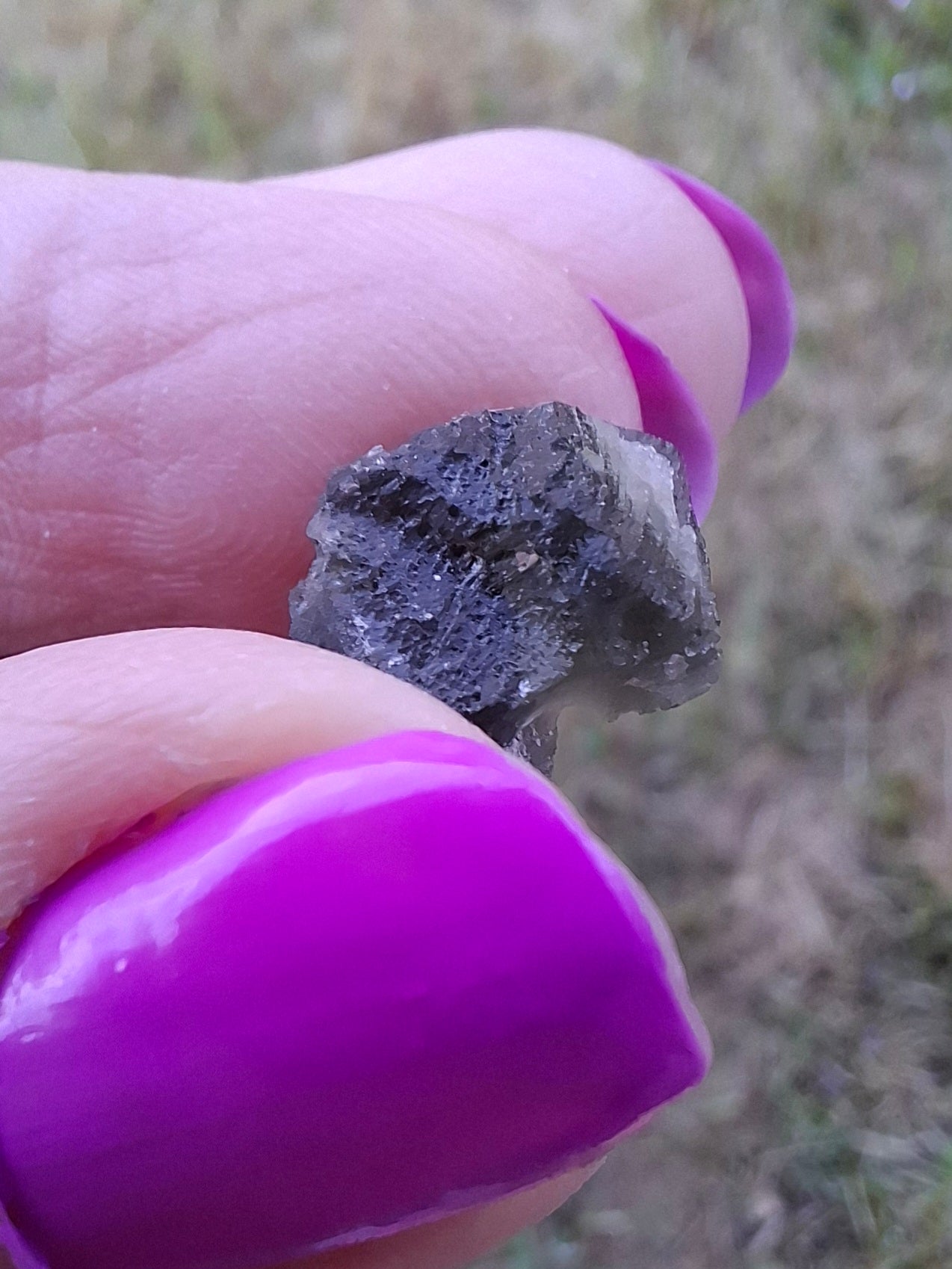 Moldavite Piece, 1.20g, Tektite (Ref: 1440)