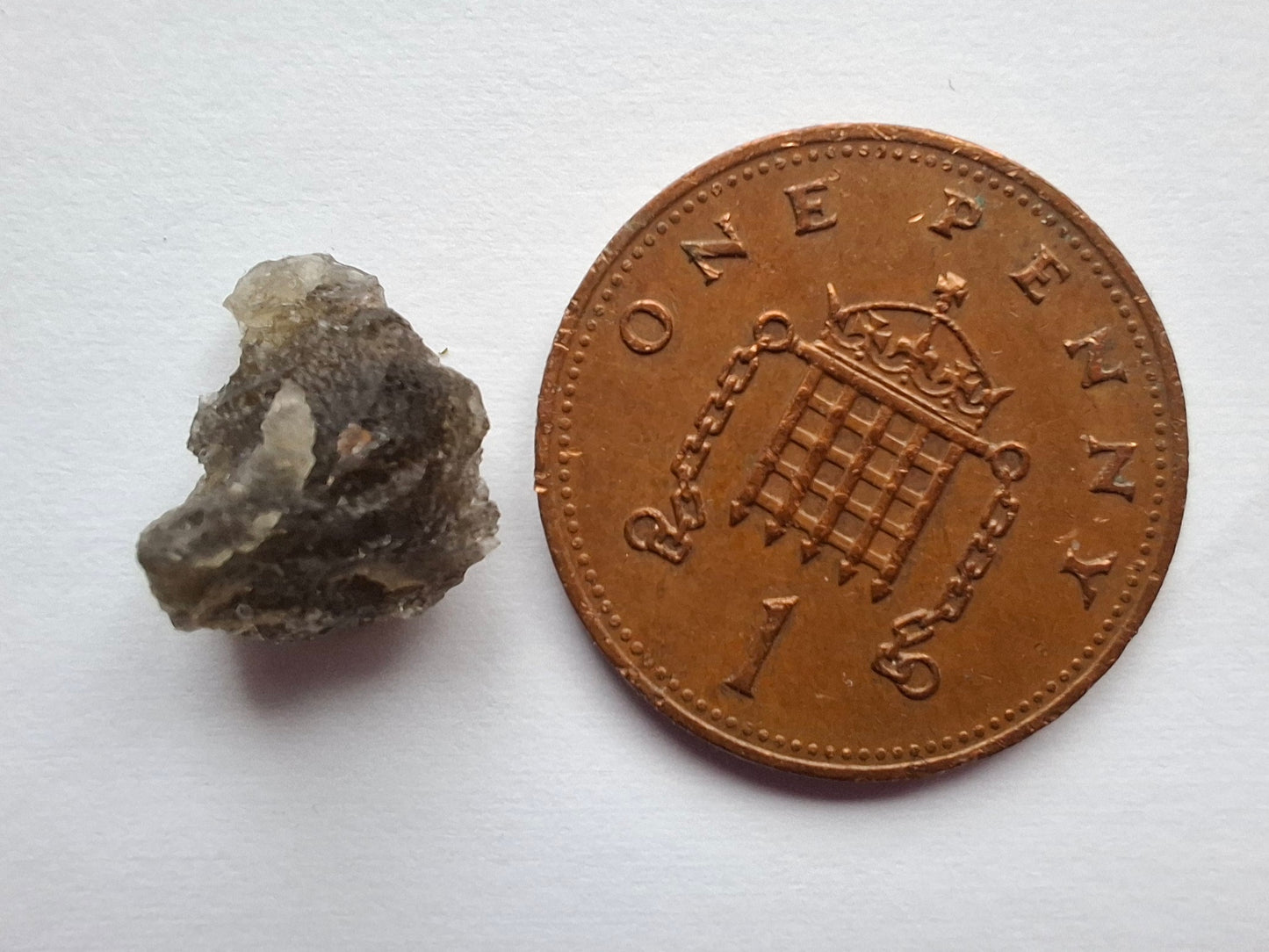 Moldavite Piece, 0.65g, Tektite (Ref: 1459)