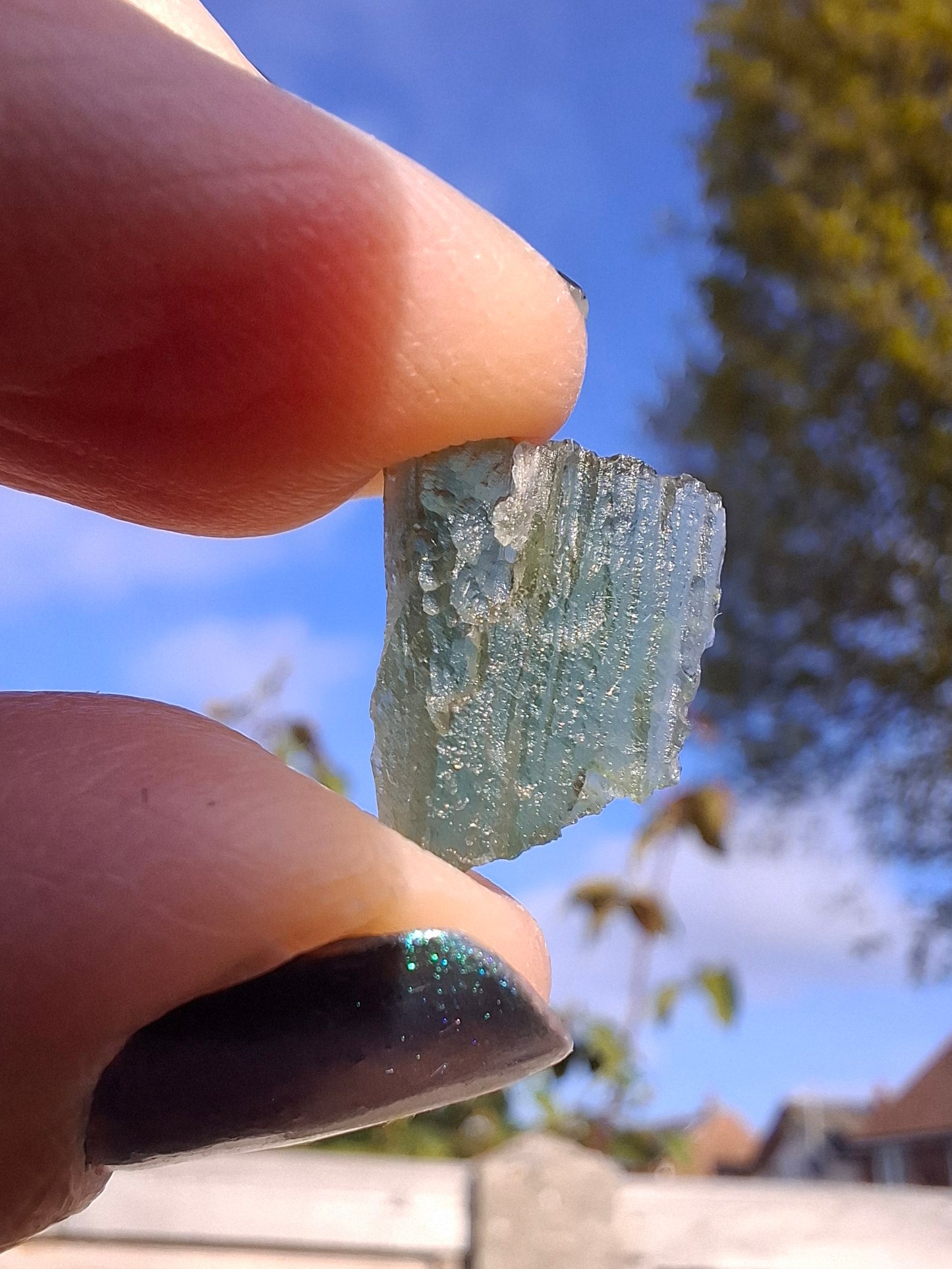 Moldavite Piece, 0.93g, Tektite (Ref: 1391)