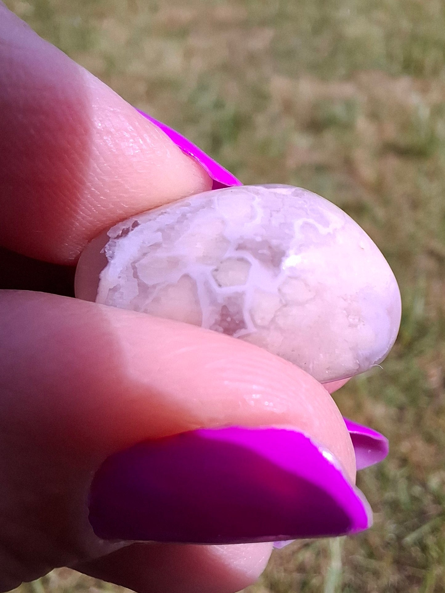 Flower Agate, Tumble Stone, Crystal (Red: T73)