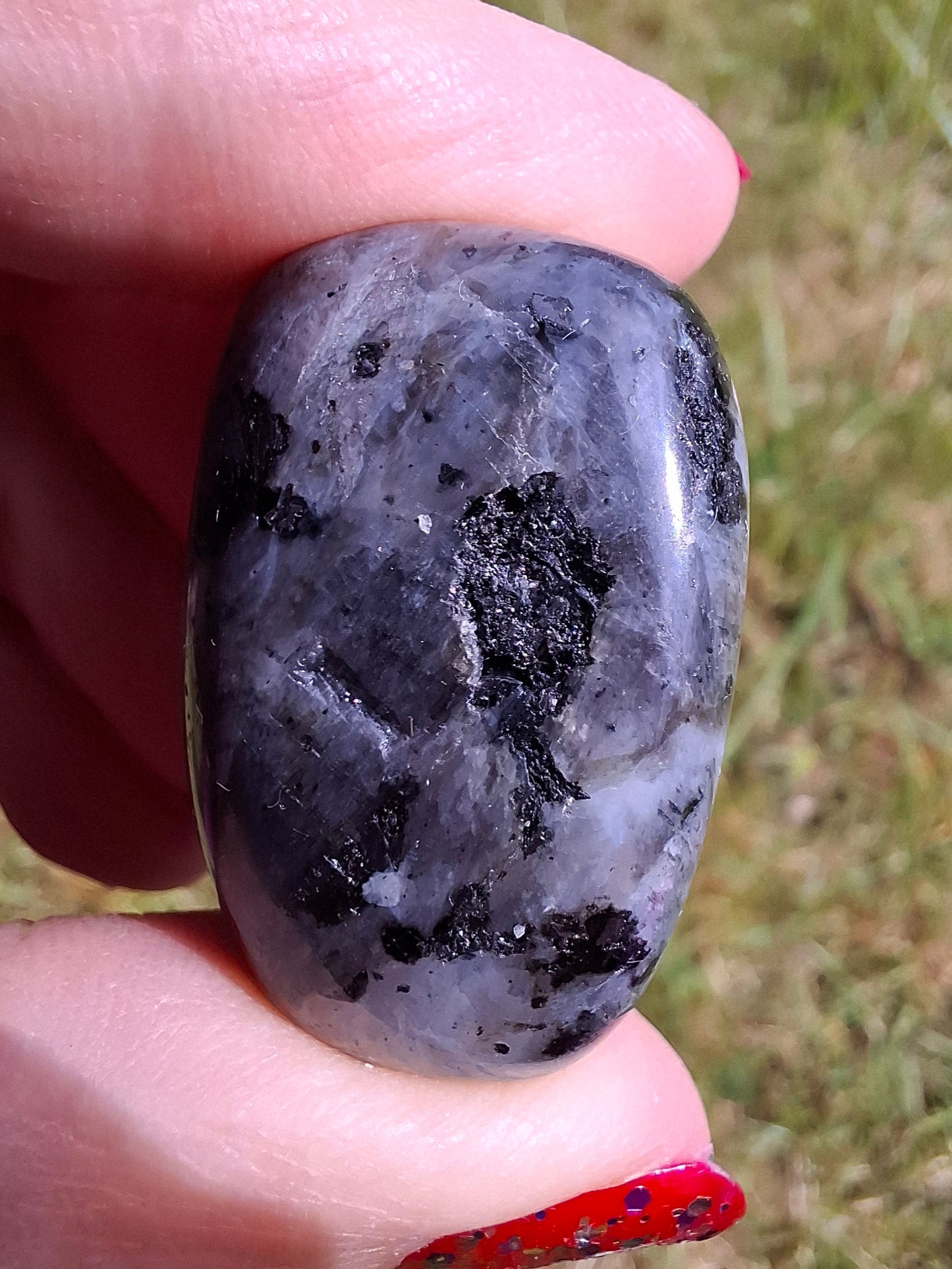 Larvikite, Tumble Stone, Crystal (Ref: T124)