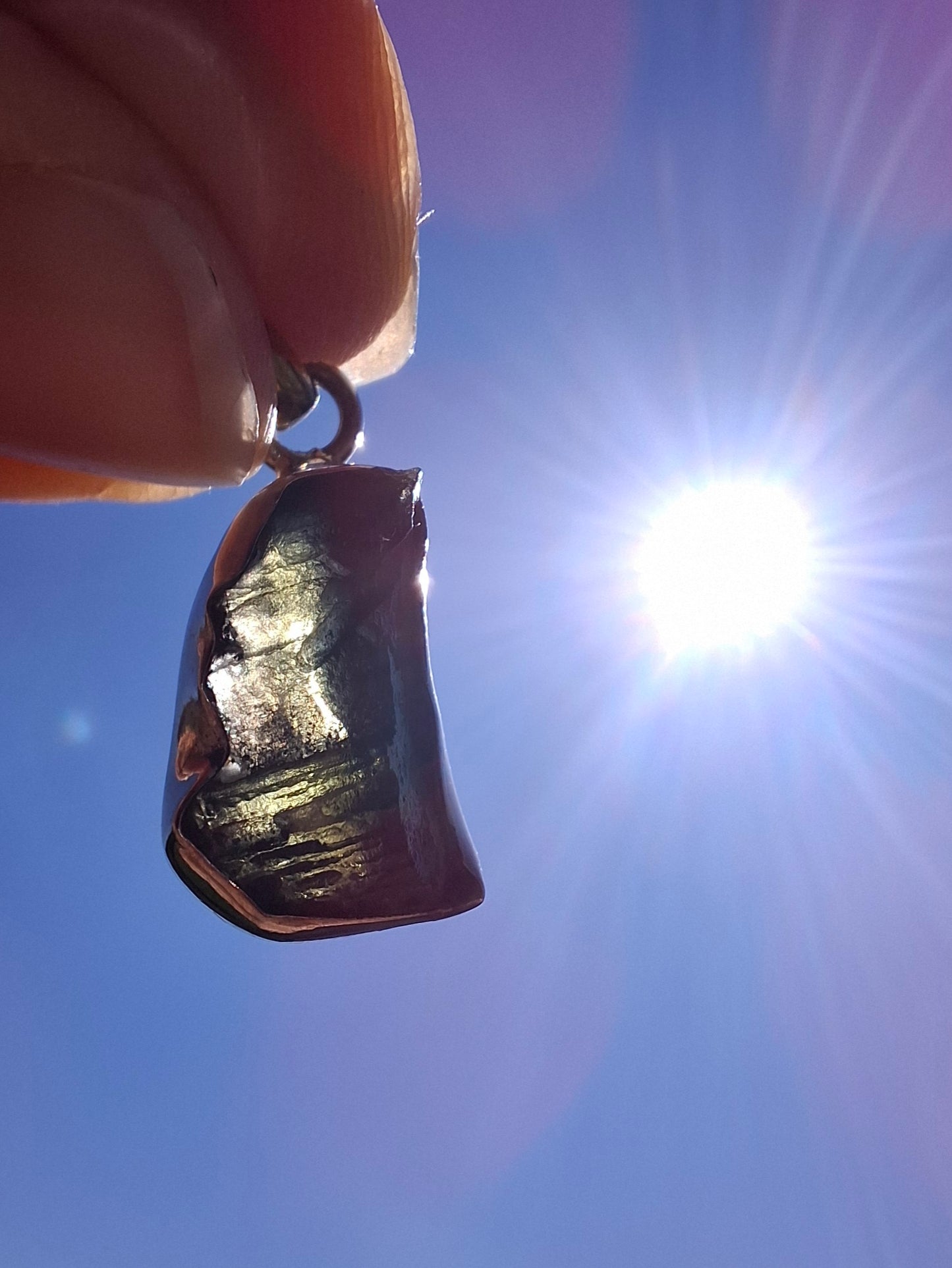 Moldavite Pendant, 925 silver, Tektite (Ref: P3)