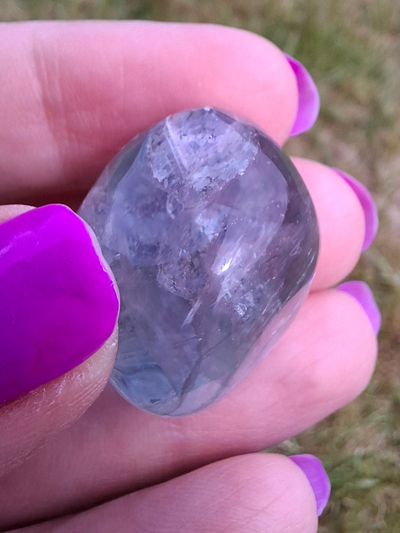 Fluorite, Tumble Stone, Crystal 🌈 (Ref: T49)