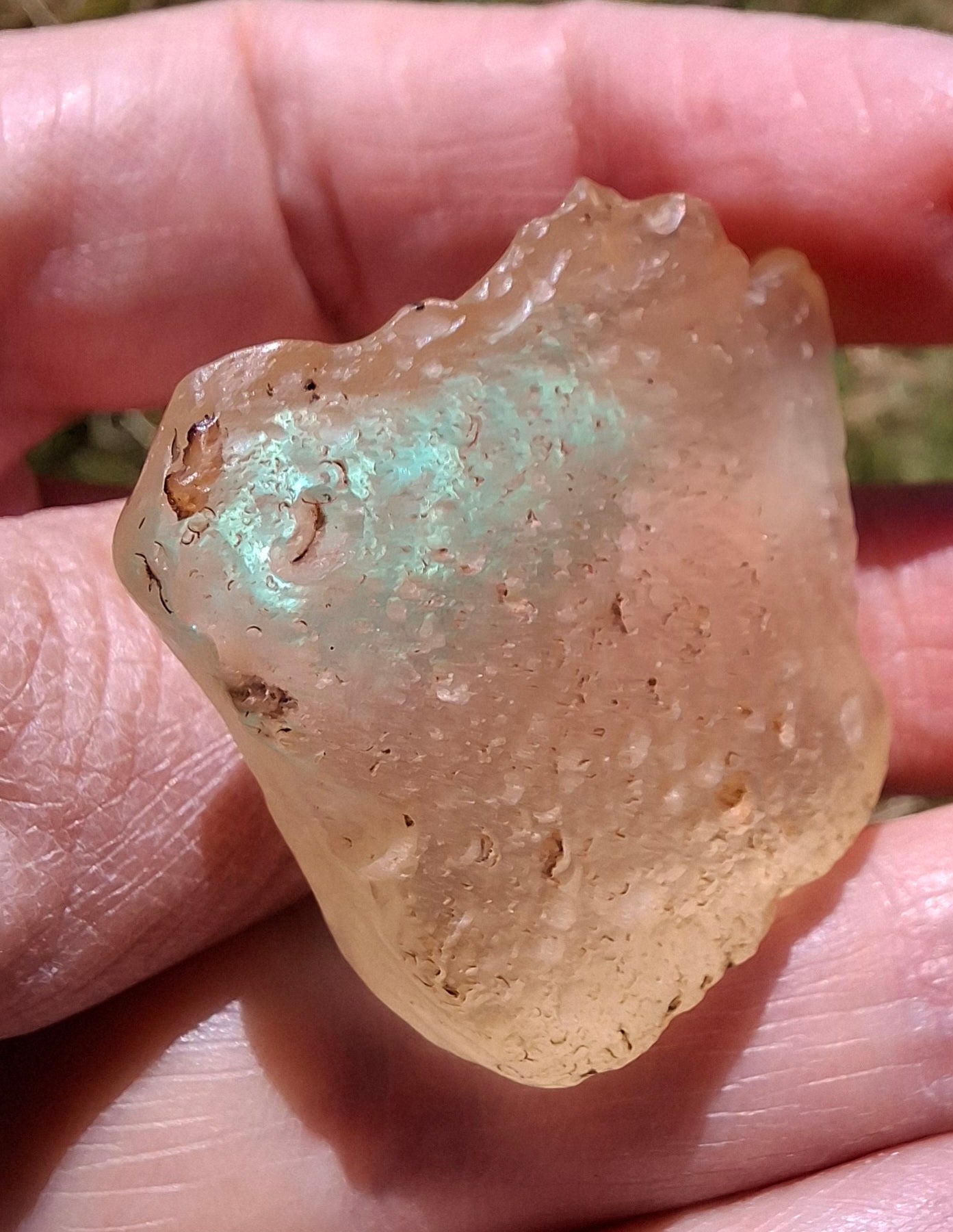 Libyan Desert Glass Piece, 15.20g, Tektite (Ref: LE276)