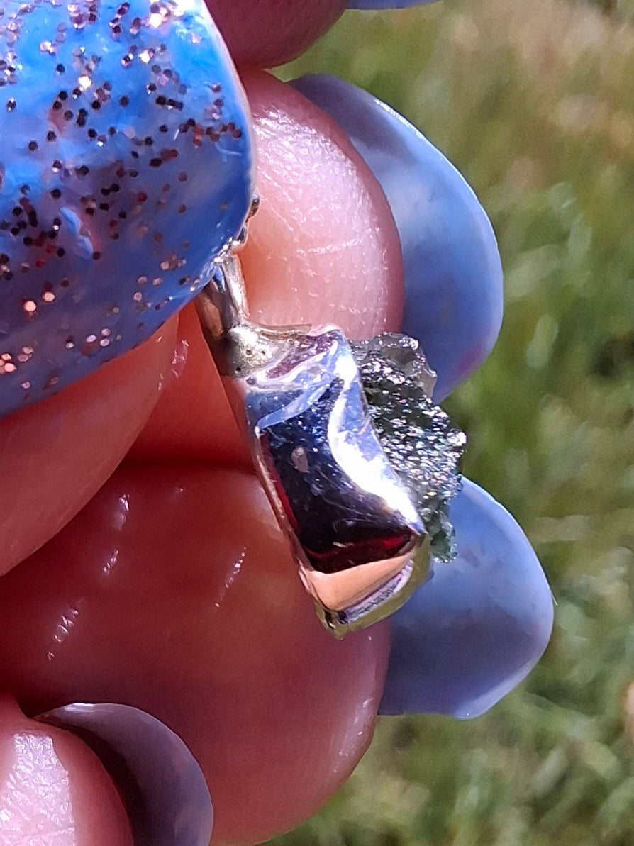 Moldavite Pendant, 925 Silver, Tektite (Ref: P66)
