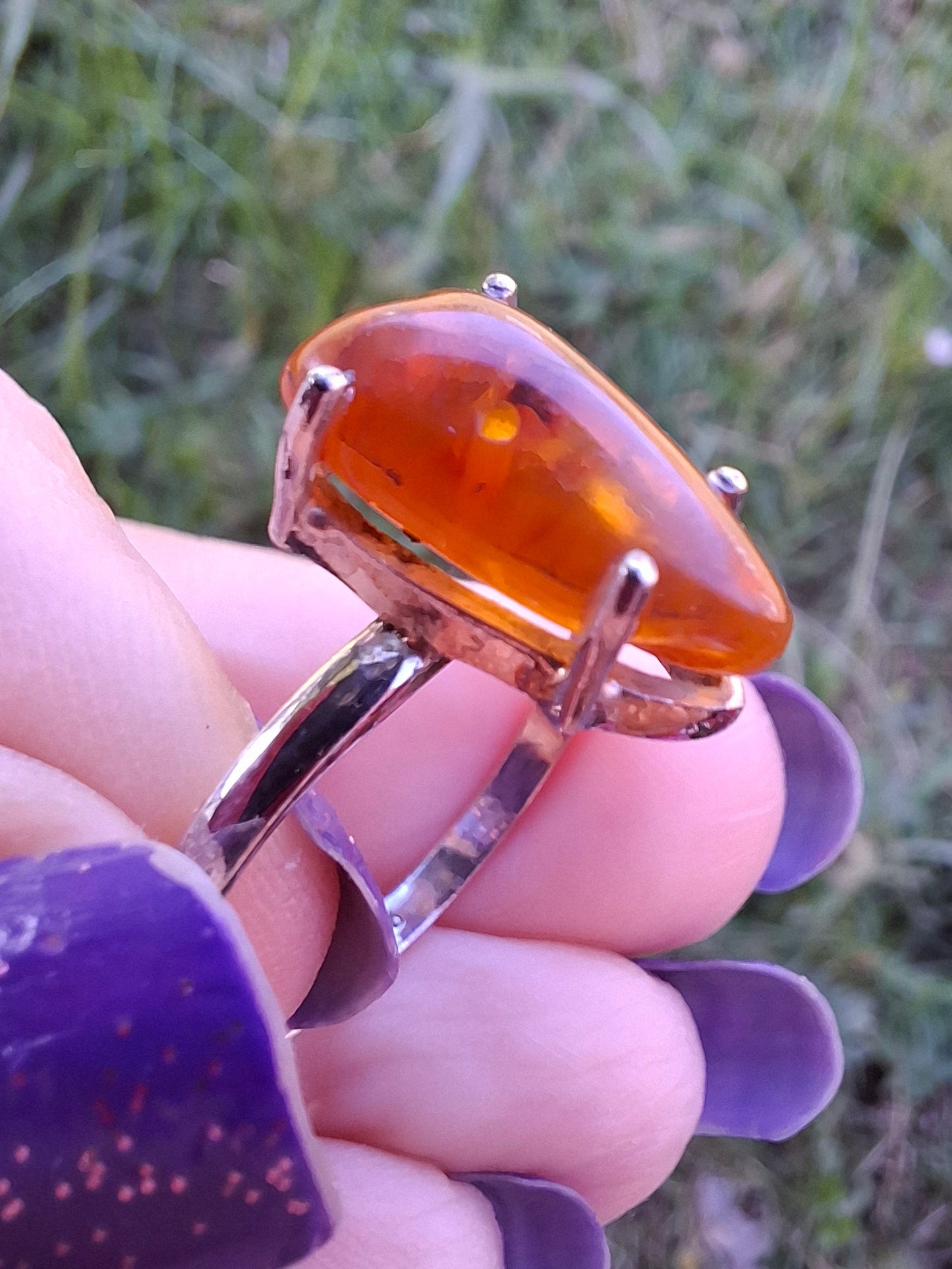 Baltic Amber Ring, size large V, 925 Silver, Fossil (Ref: AR23)