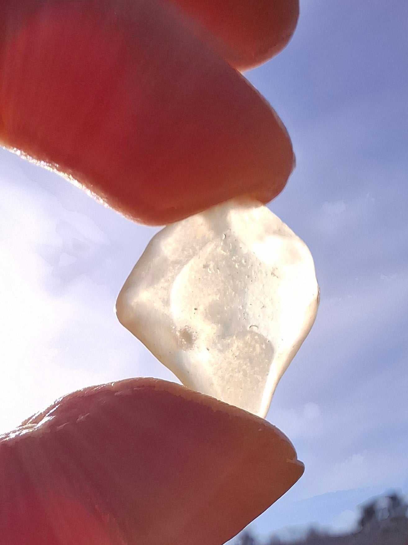 Libyan Desert Glass small Piece, 1.65g, Tektite (Ref: L1351)