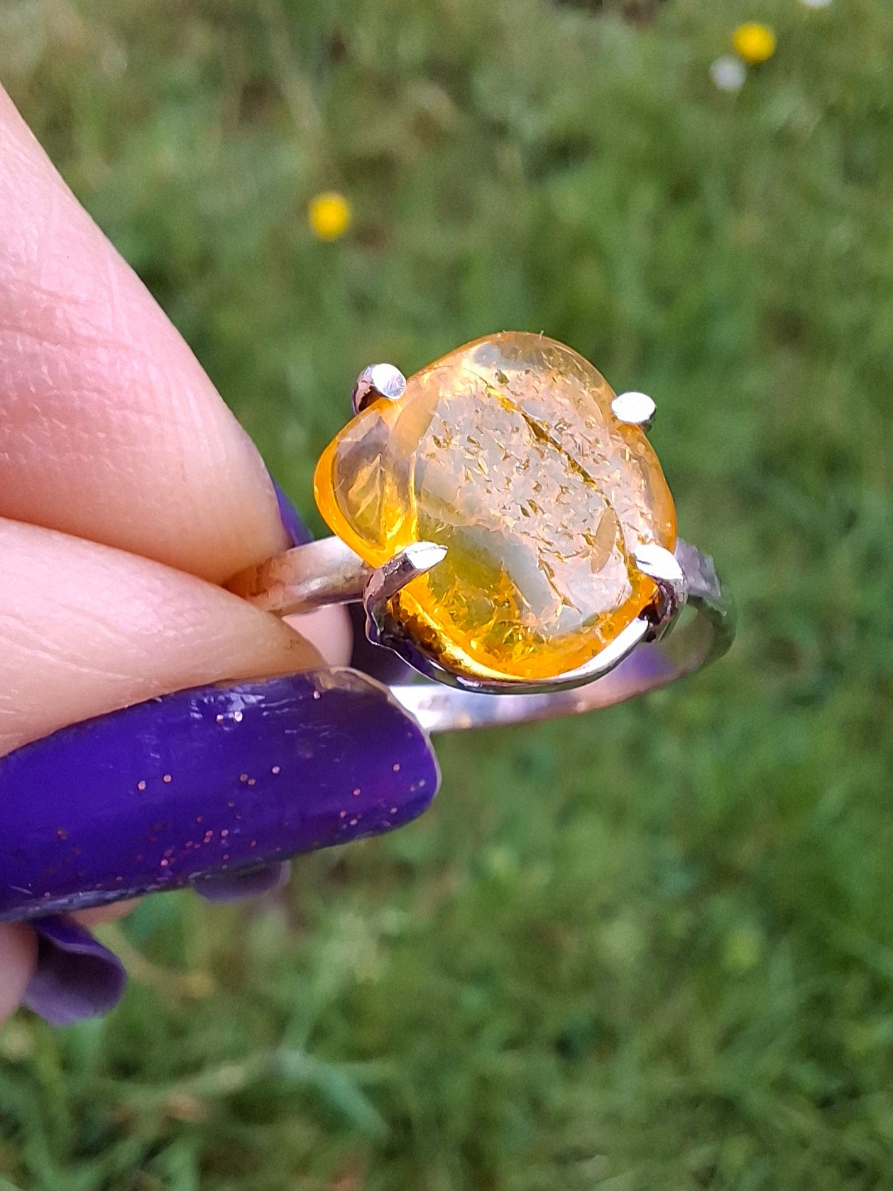 Baltic Amber Ring, size large R, 925 Silver, Fossil (Ref: AR17)