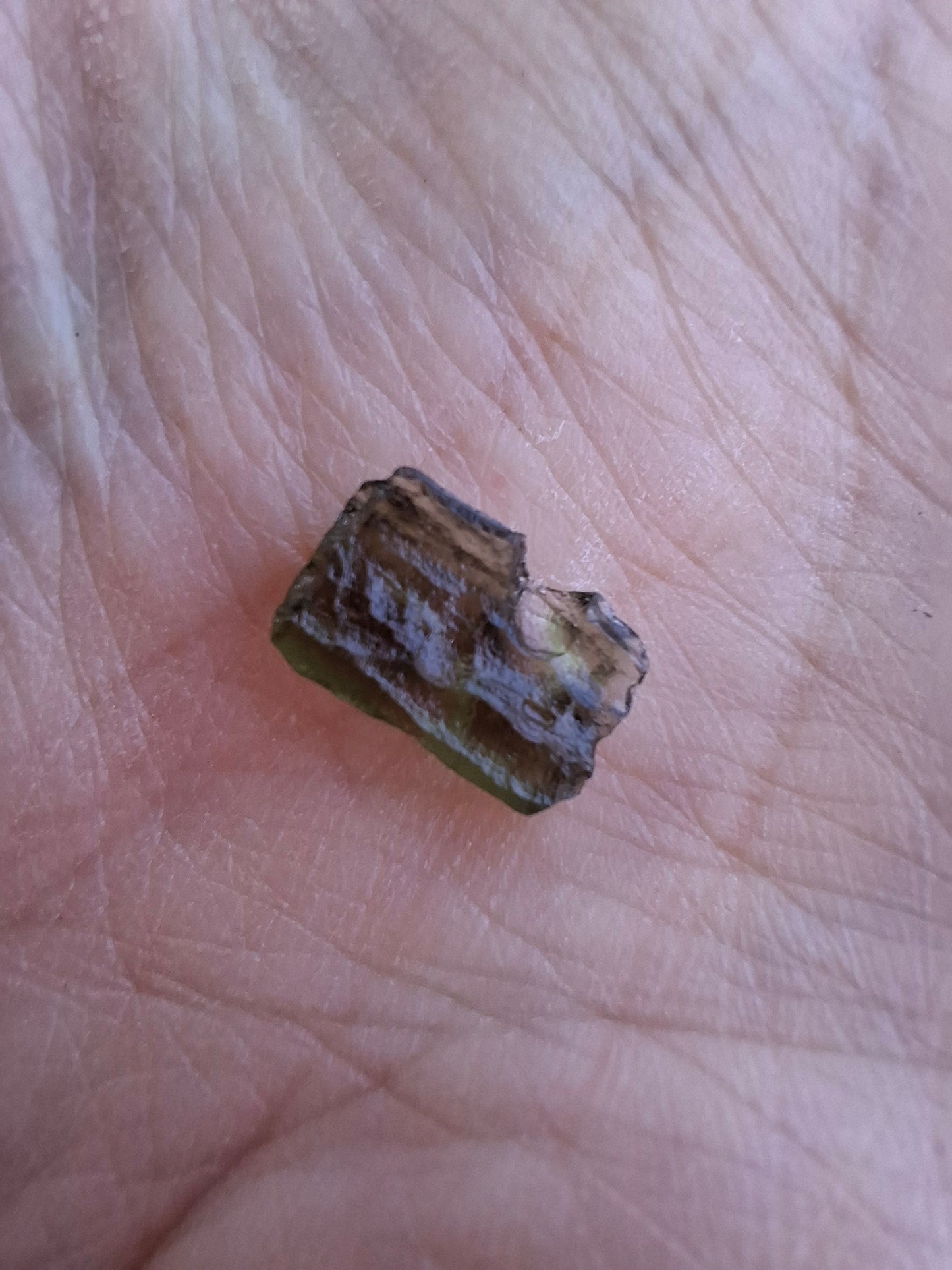 Moldavite small Piece, 0.42g, Tektite (Ref: 1386)