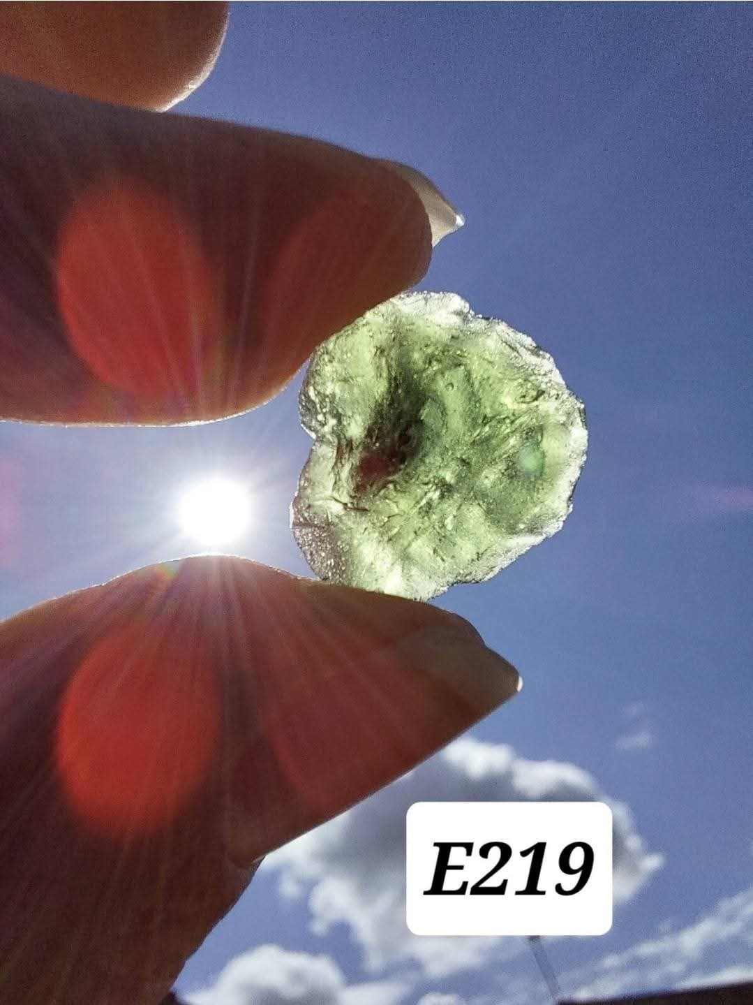 Moldavite Piece, 1.40g, Tektite (Ref: E219)
