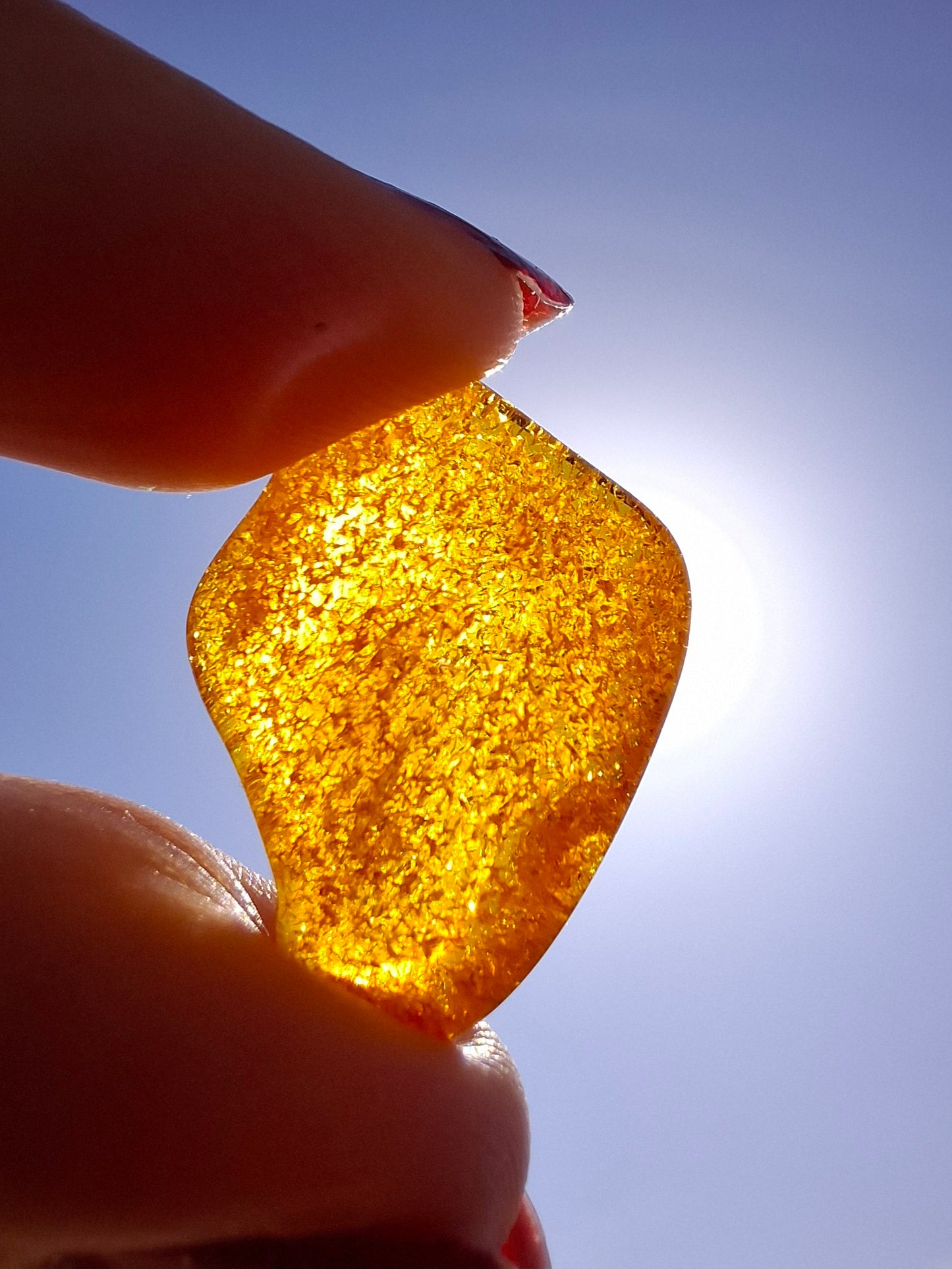 Baltic Amber, 1.37g, Fossil (Ref: A225)