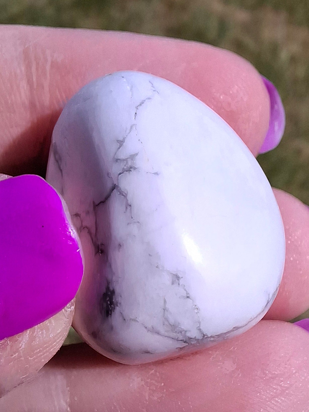 Howlite, Tumble Stone, Crystal (Ref: T45)
