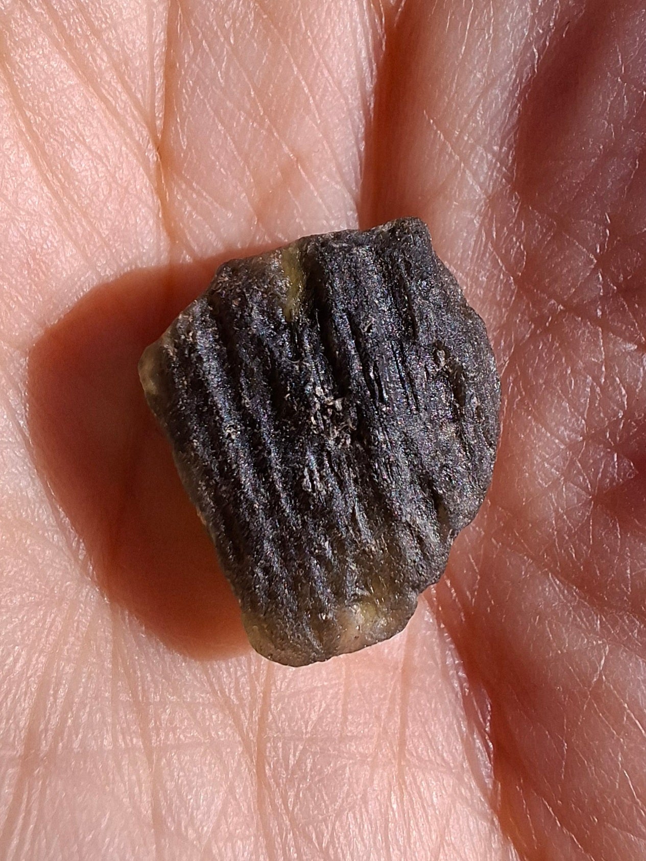 Moldavite Piece, 2.06g, Tektite (Ref: 1467)