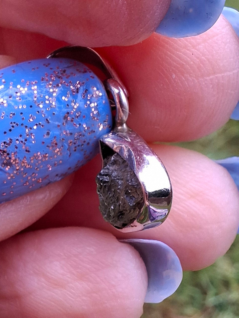 Moldavite Pendant, 925 Silver, Tektite (Ref: P69)