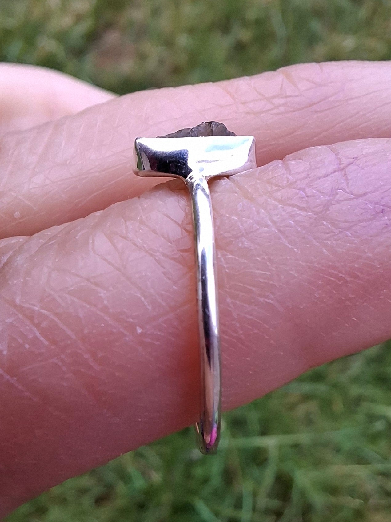 Moldavite Ring, size small L, 925 Silver, Tektite (Ref: R35)