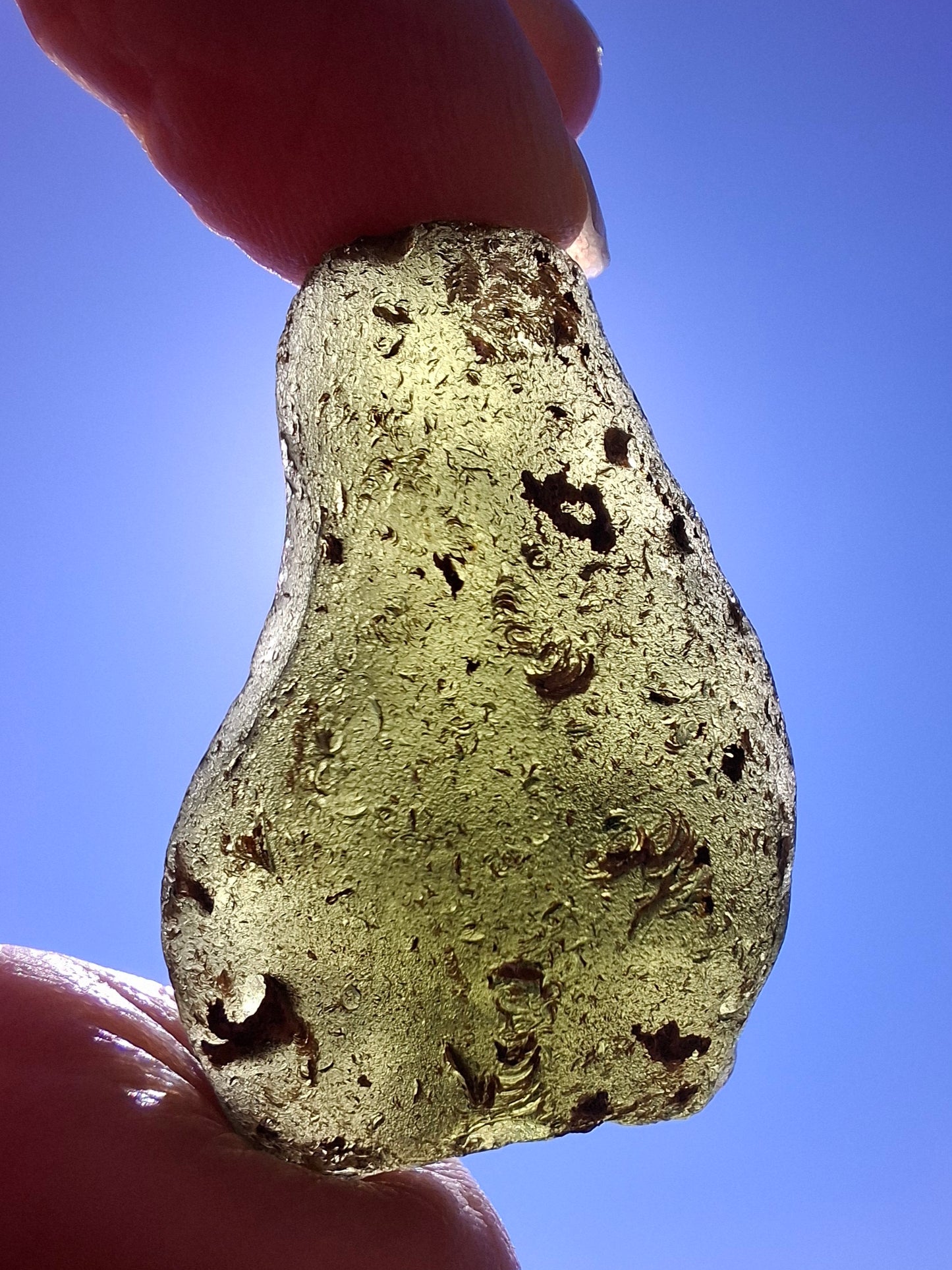 Moldavite Piece, CHLUM FIELD, 15.77g, Tektite (Ref: 1045)