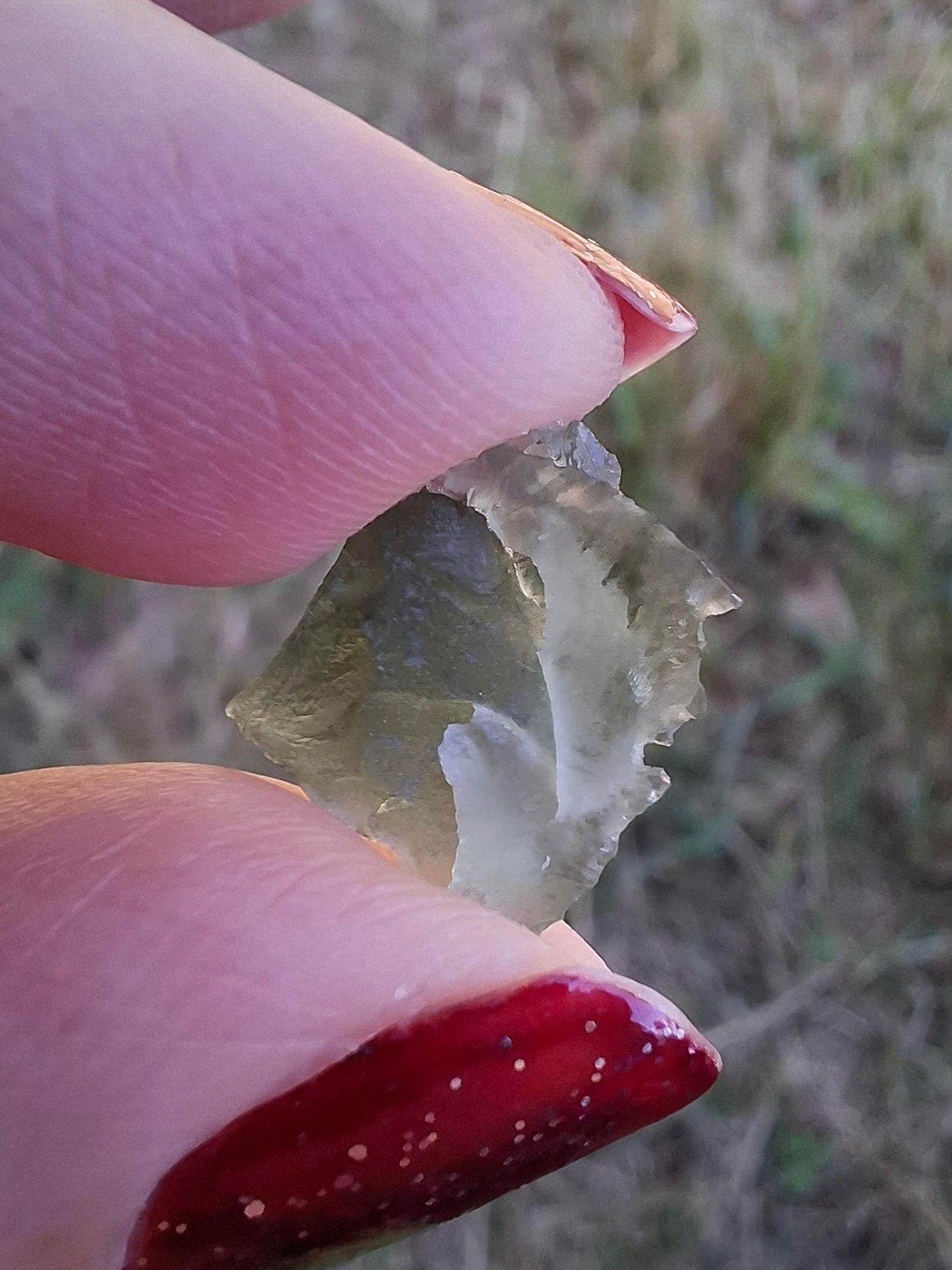 Moldavite Piece, 0.60g, Tektite (Ref: 1473)