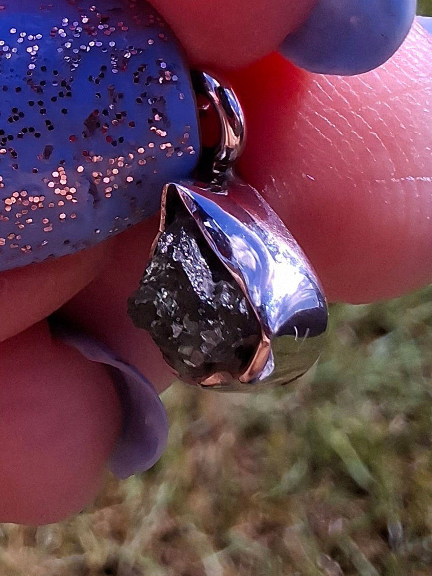 Moldavite Pendant, 925 Silver, Tektite (Ref: P85)
