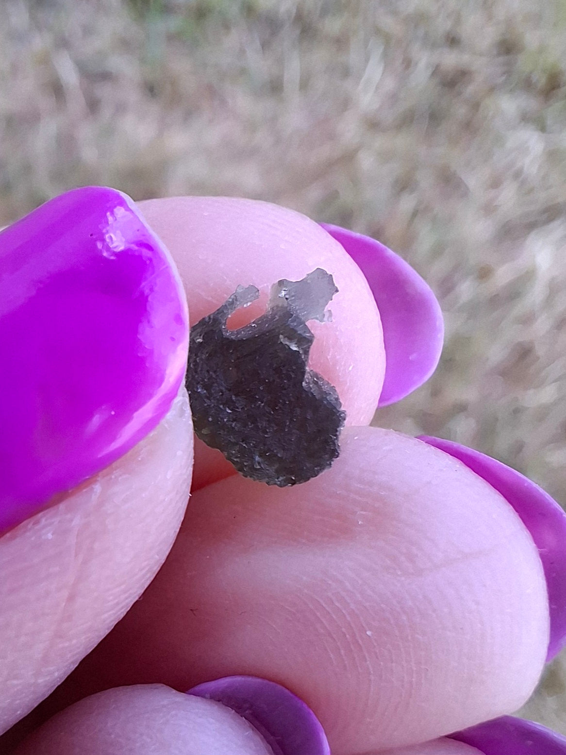 Moldavite Piece, 0.53g, Tektite (Ref: 1446)