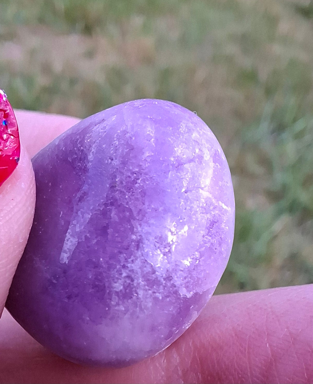 Lepidolite, Tumble Stone, Crystal (Ref: T118)