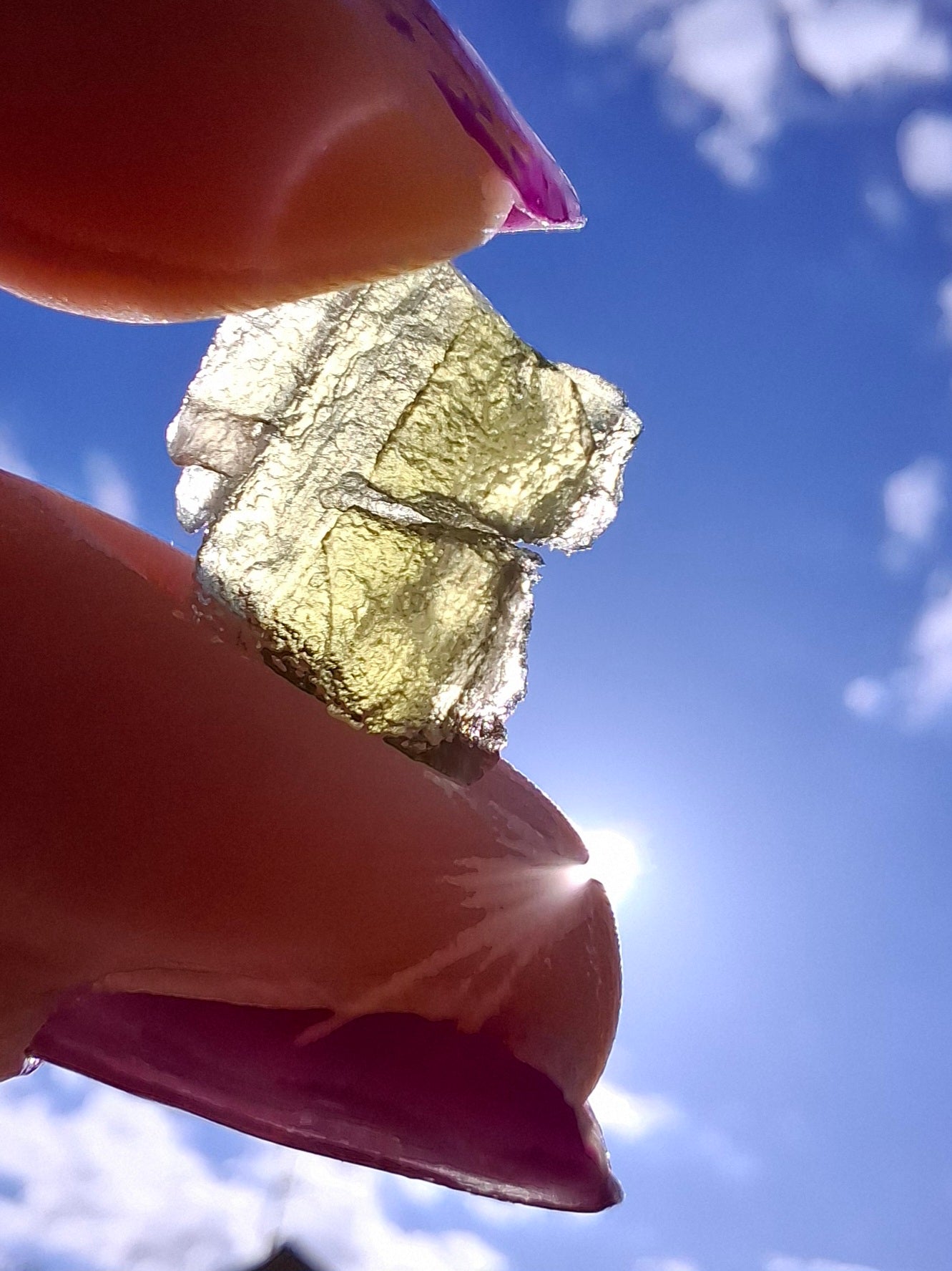 Moldavite Piece, 1.00g, Tektite (Ref: 1442)