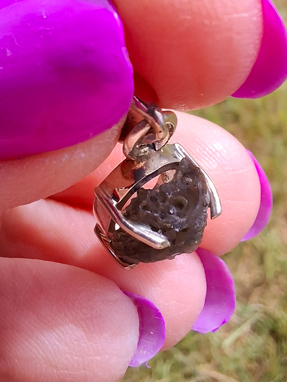 Moldavite Claw Pendant, 925 Silver, Tektite (Ref: P23)