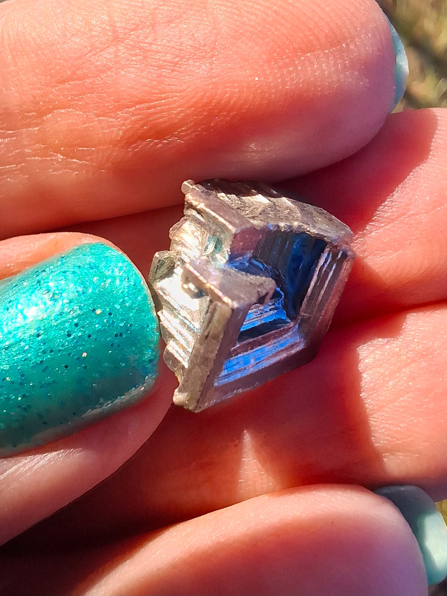 Small Bismuth, Crystal (Ref: BTH4)