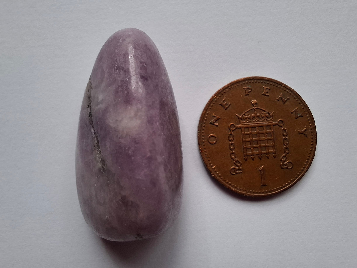 Lepidolite, Tumble Stone, Crystal (Ref: T120)