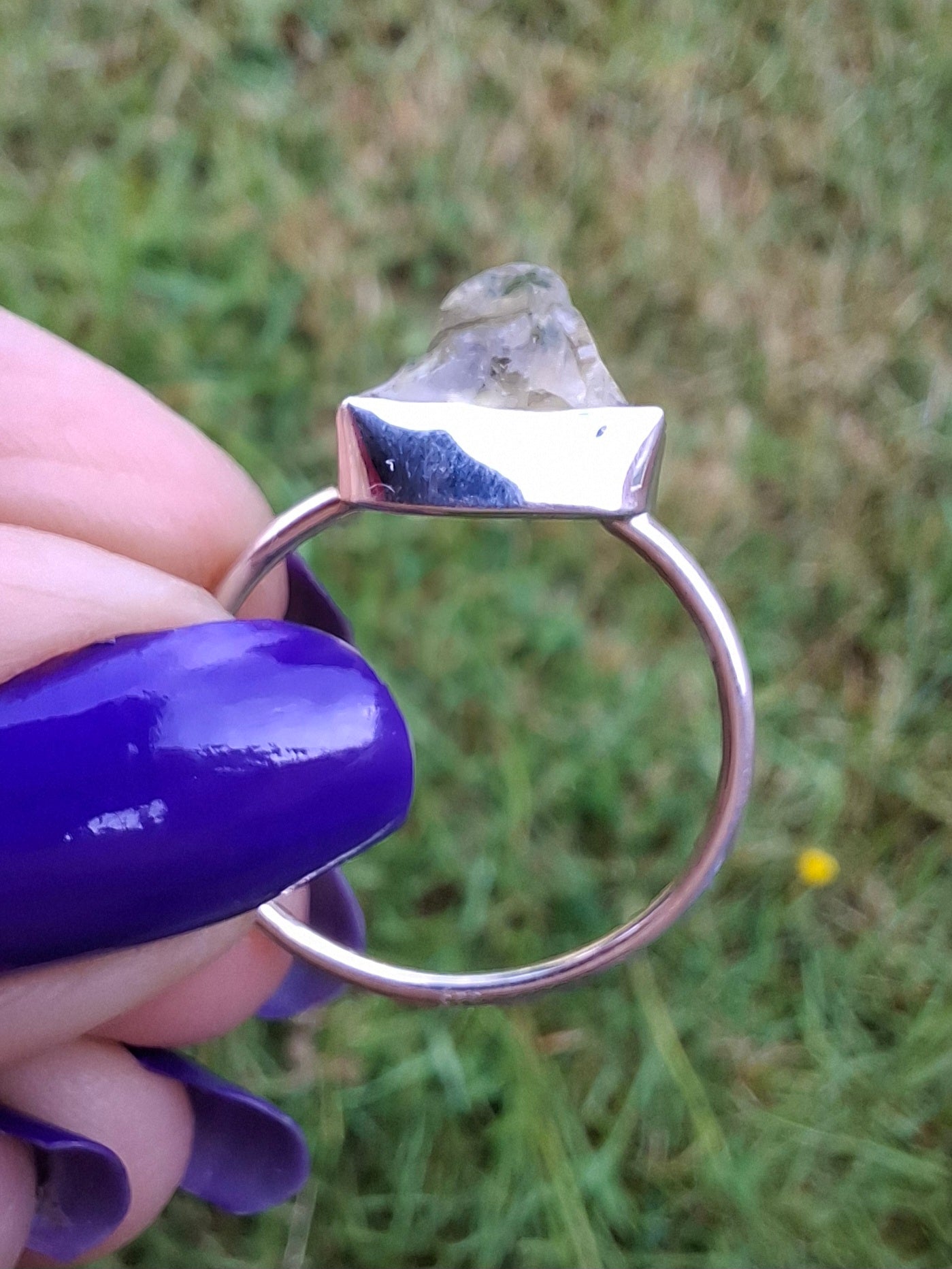 Libyan Desert Glass Ring, size large V, 925 Silver, Tektite (Ref: LR58)