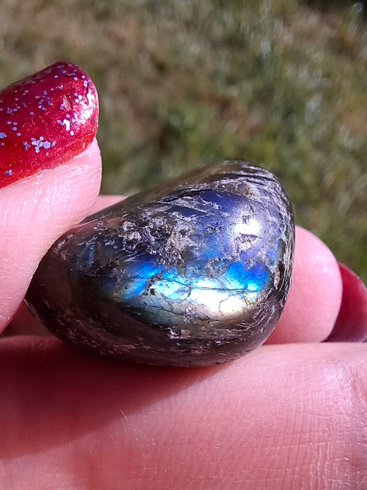 Labradorite, Tumble Stone, Crystal (Ref: T212)