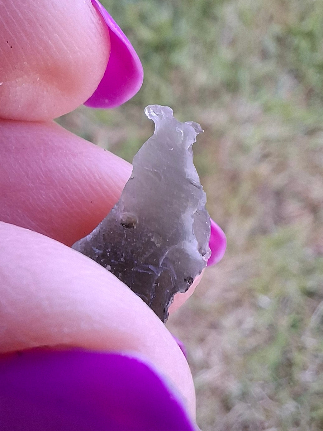 Moldavite Piece, 0.63g, Tektite (Ref: 1447)