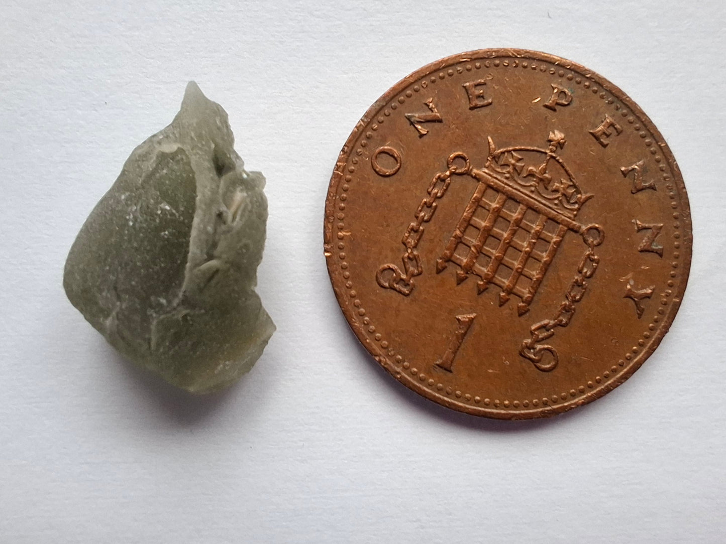 Moldavite Piece, 0.91g, Tektite (Ref: 1460)