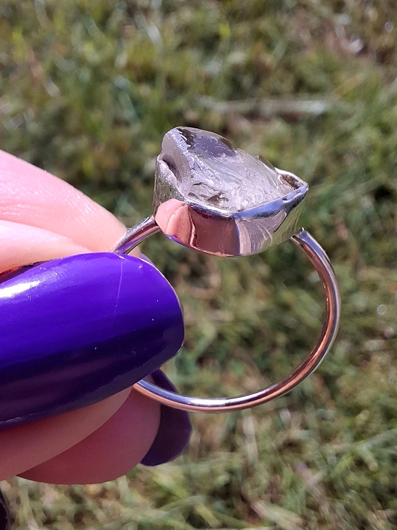Libyan Desert Glass Ring, size small R, 925 Silver, Tektite (Ref: LR38)