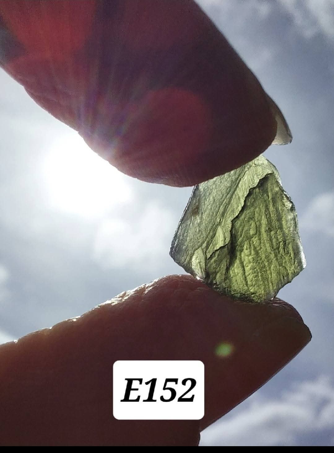 Moldavite Piece, 0.92g, Tektite (Ref: E152)
