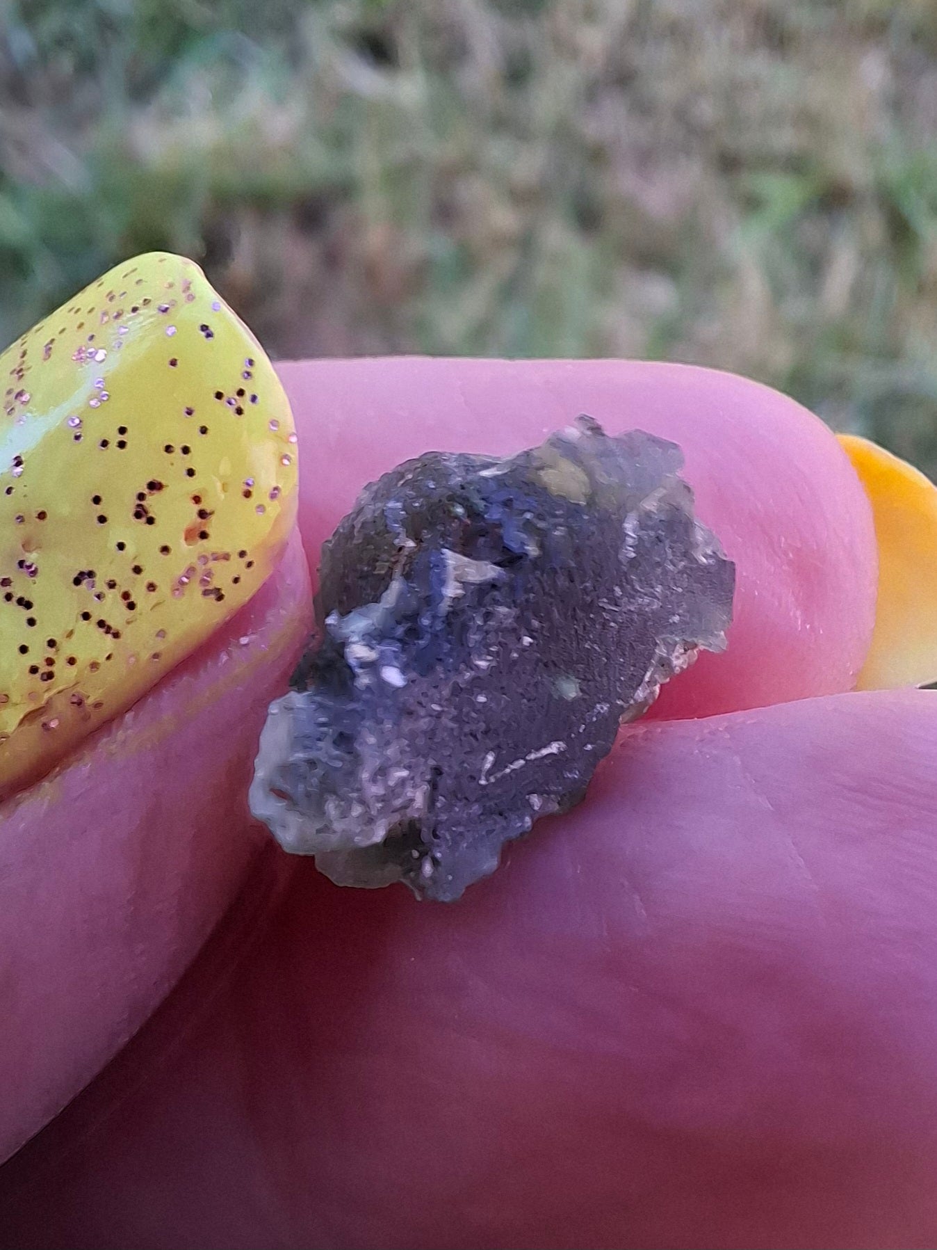 Moldavite Piece, 1.23g, Tektite (Ref: 1484)
