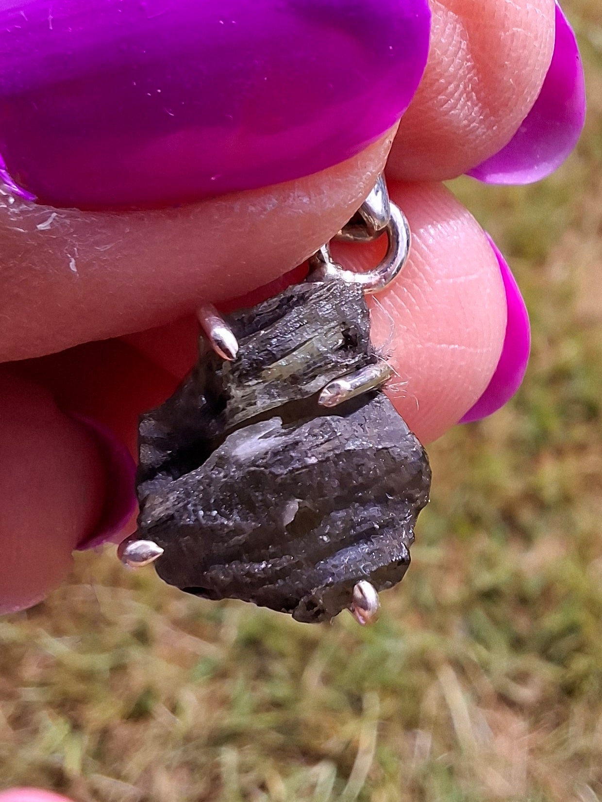 Moldavite Claw Pendant, 925 Silver, Tektite (Ref: P26)