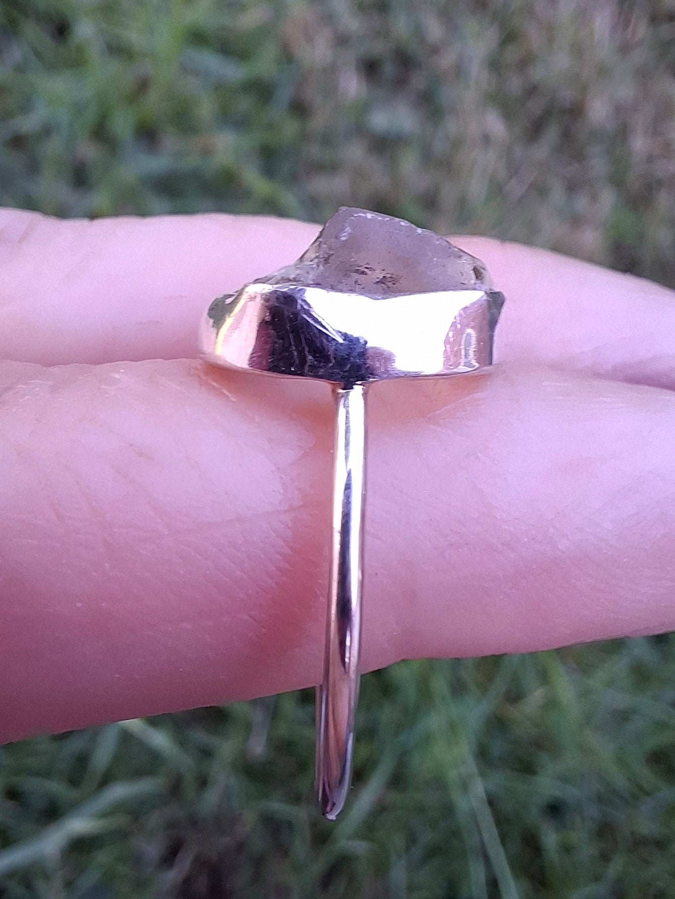 Libyan Desert Glass Ring, size small R, 925 Silver, Tektite (Ref: LR38)